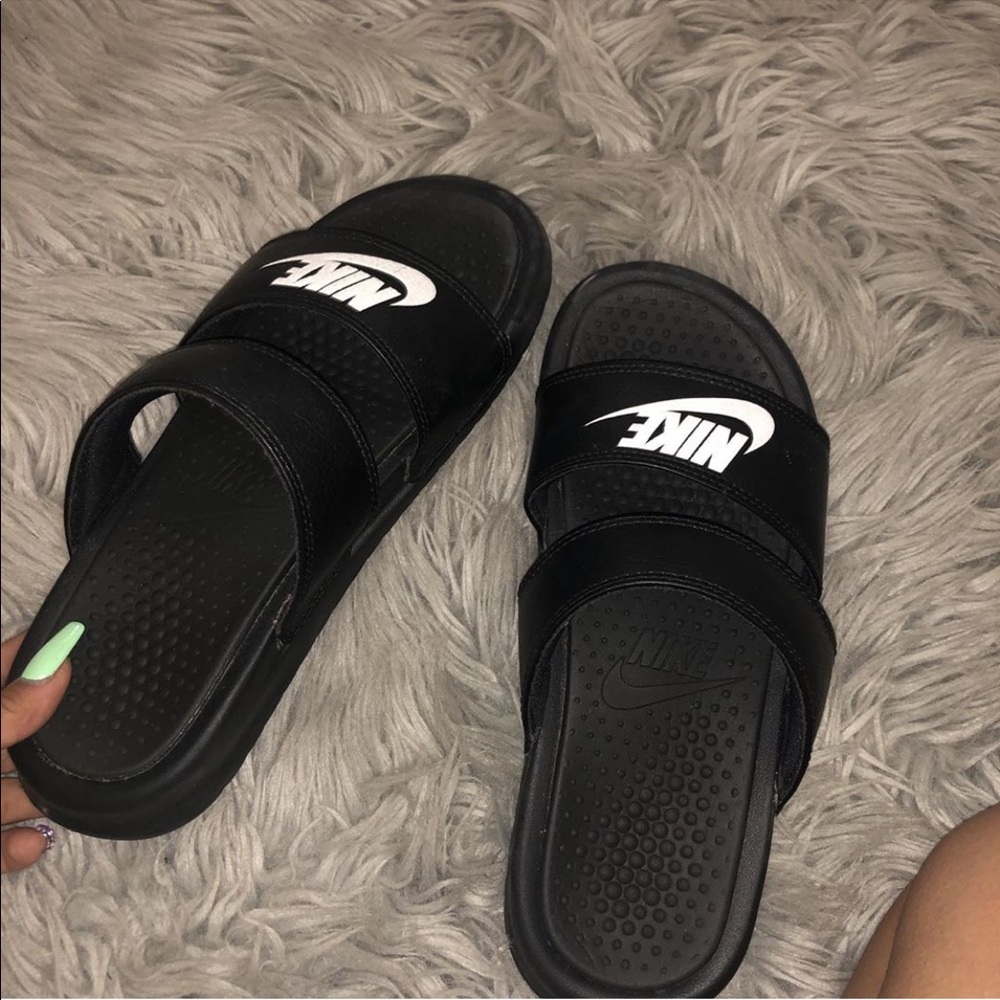 nike slides